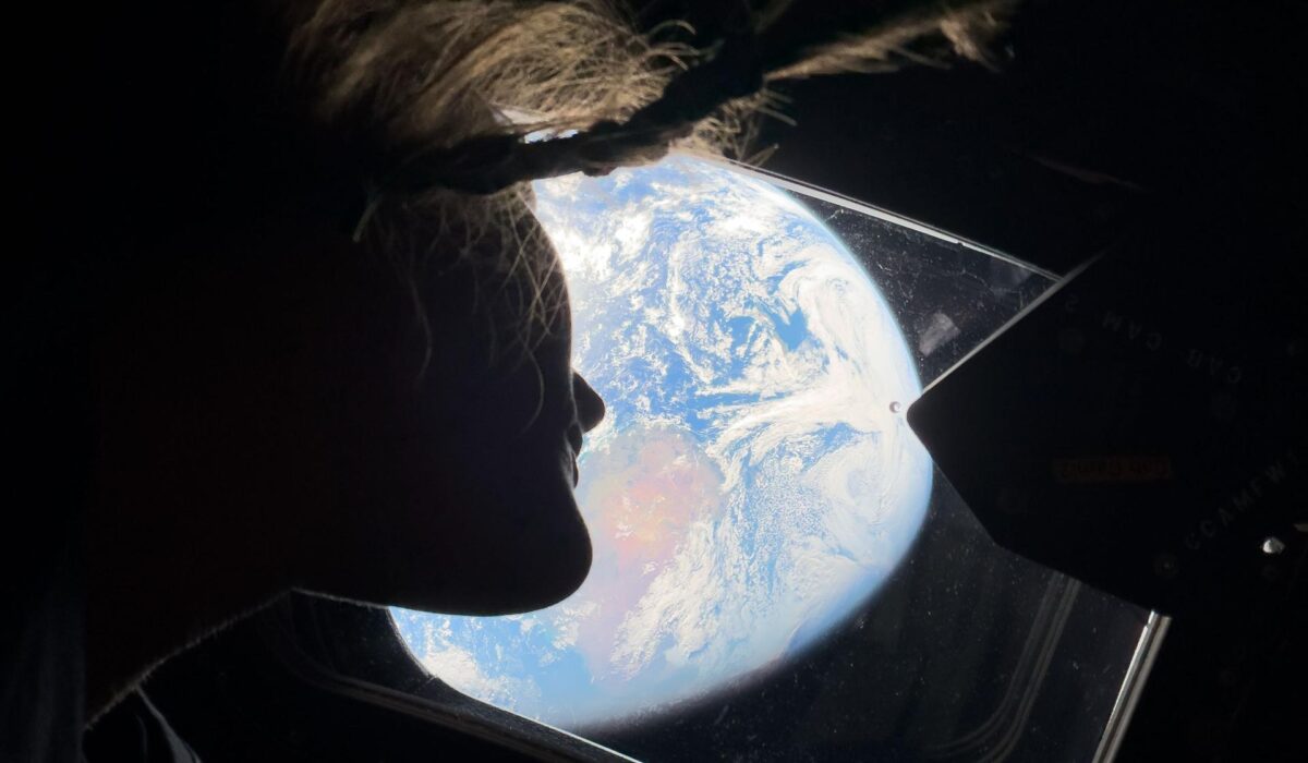 Home 72 art002e008487large